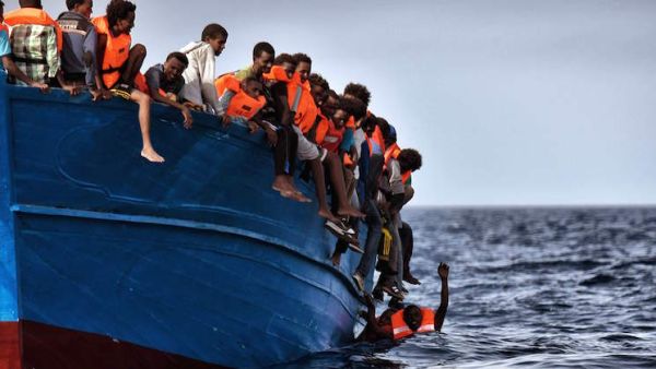 إنقاذ 6055 مهاجراً قبالة ليبيا في يوم واحد