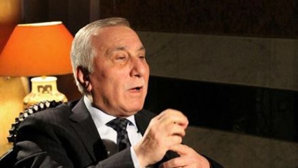 السفير السوري السابق لدى الأردن بهجت سليمان