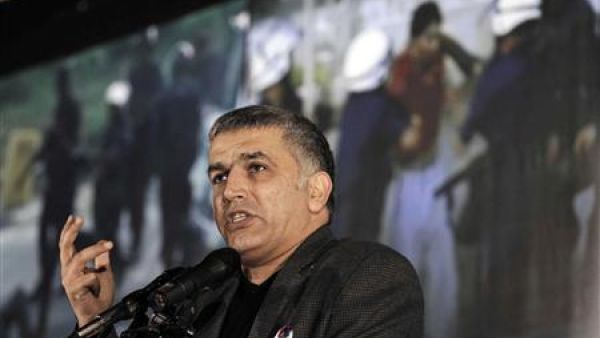 يترأس رجب "مركز البحرين لحقوق الإنسان"، و"مركز الخليج لحقوق الإنسان