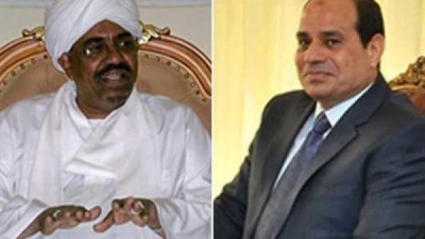 البشير ينهي أزمة احتجاز 101 صياد مصري بالسودان لـ4 شهور بـ"عفو رئاسي"
