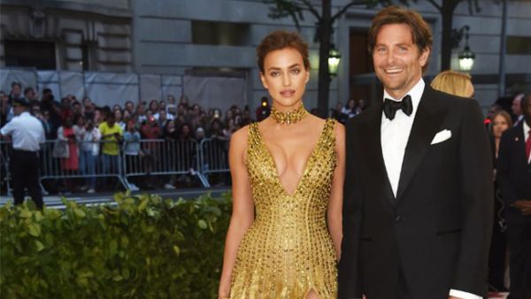 Bradley Cooper and Irina Shayk walked the red carpet together for the first time at the Met Gala on Monday (Source: JAMIE MCCARTHY / GETTY IMAGES NORTH AMERICA / AFP )