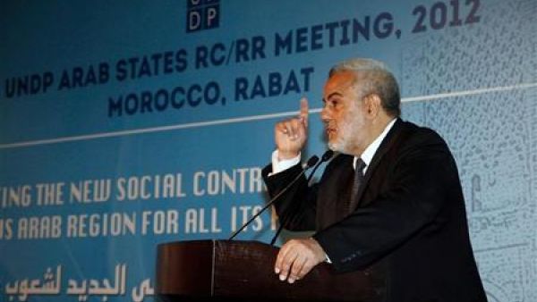 كان يتحتم على المحكمة الدستورية أن تعلن شغور منصب بنكيران في البرلمان بمجرد تعيينه رئيسًا للحكومة 