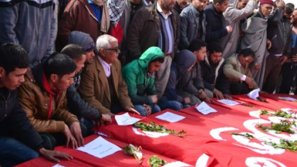 تونس تعزل مسؤولا محليا في بن قردان بعد هجمات الاثنين الدامية