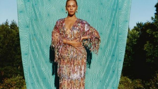 The 'Irreplaceable' singer turned 37 today (Source: beyonce - Instagram)