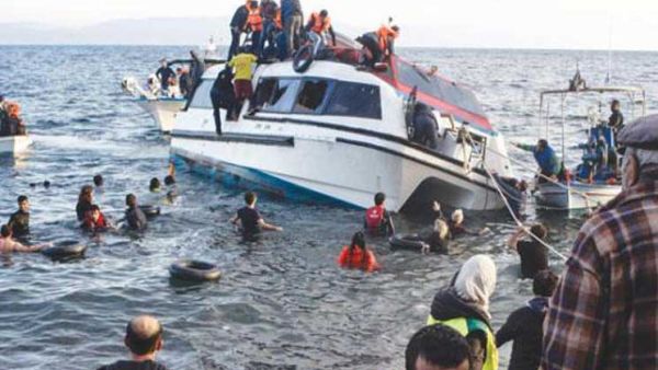 مقتل 11 شخصا في غرق مركب يقل مهاجرين قبالة سواحل تركيا