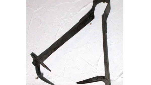 The punishment is likely being carried out by Daesh's female gestapo. (Image: Flominator/Wikipedia)