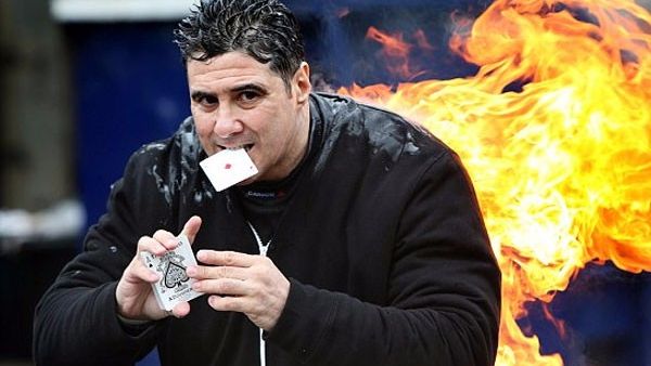 دوبلير" أفلام جيمس بوند ستيف تروليا دوبلير" أفلام جيمس بوند ستيف تروليا