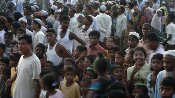 تيلرسون من بورما: نعمل على محاسبة المسؤولين عن الانتهاكات
