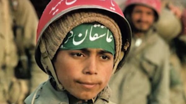 لقطة من الفيديو الدعائي للقناة الإيرانية - يوتيوب