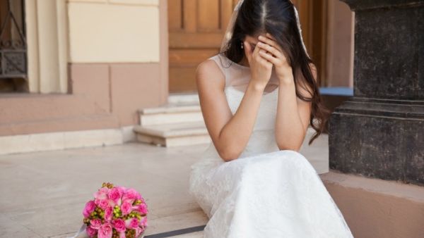 الاحتيال على عروس ليلة الزفاف