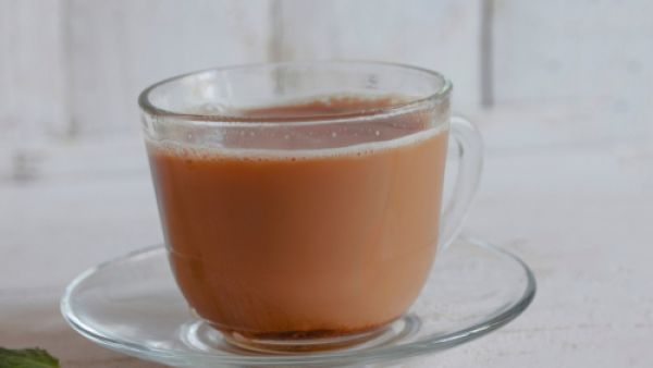 يَحتوي الكاكاو على  theobromine وهو منبّه للقلب