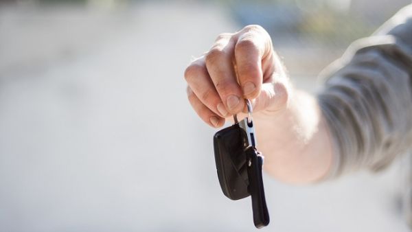 Car depreciation is inevitable, but losses can be minimized with a few simple steps. (Pixabay)