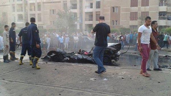 مقتل 3 أشخاص بانفجار سيارة مفخخة غربي القاهرة