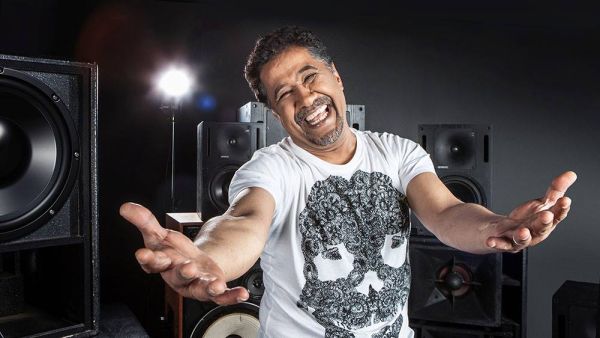 Algerian police hunt three terrorists over plans to attack Cheb Khaled’s music concert. (Facebook)