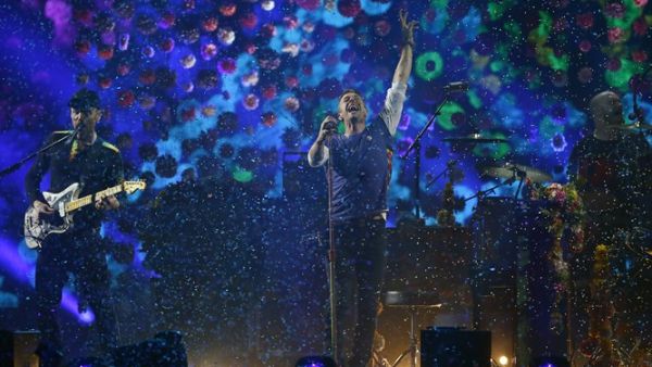 Rumor had it that the band was set to play two charity concerts in November. (Arutz Sheva)