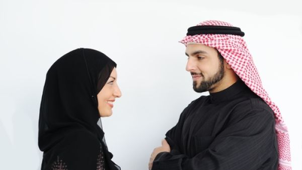 مظاهر الرحمة ان يقدّر الزوج زوجته ويشكرها دوما.