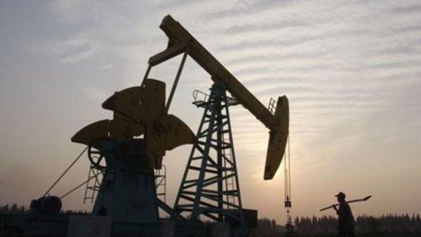 US shale oil output growth is not expected to start slowing before the second part of 2015. US shale oil output growth is not expected to start slowing before the second part of 2015.