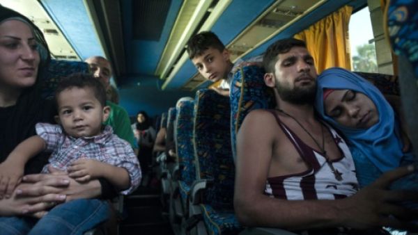 قبرص مستعدة لقبول 300 لاجئ وتفضلهم مسيحيين