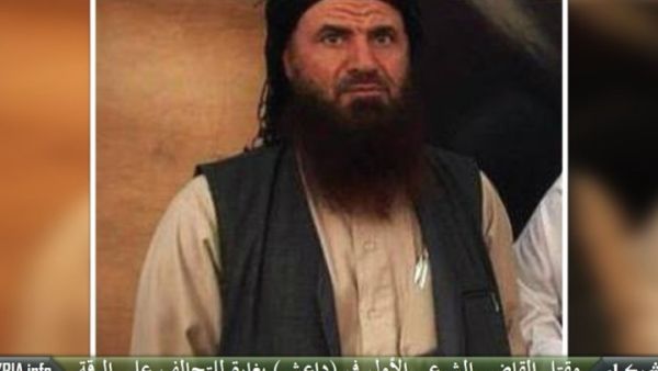 من القضايا الجدلية حوله إقامته خيمات البيعة للرئيس بشار الأسد عام 2007 ـ "كلنا شركاء" - ارشيف