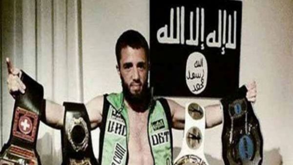 مقتل بطل عالم سابق للكيك بوكسينج بعد انضمامه لداعش بسوريا