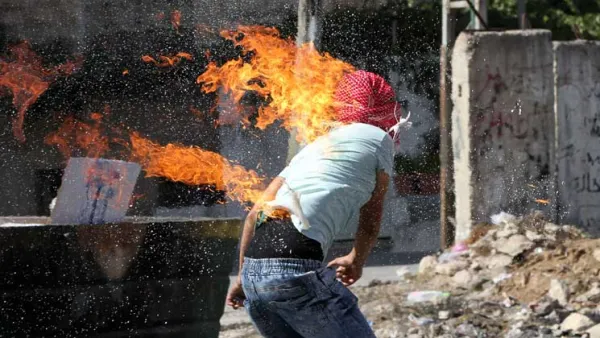 إصابة 6 ستة فلسطينيين بالرصاص الحي خلال مواجهات مع الاحتلال