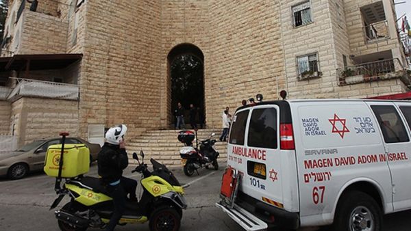 إصابة مستوطن بعملية طعن جنوبي القدس المحتلة
