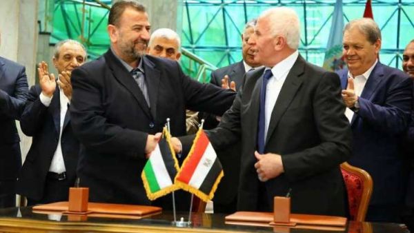 الجانبين سعيدان بوقف اطلاق النار السياسي 