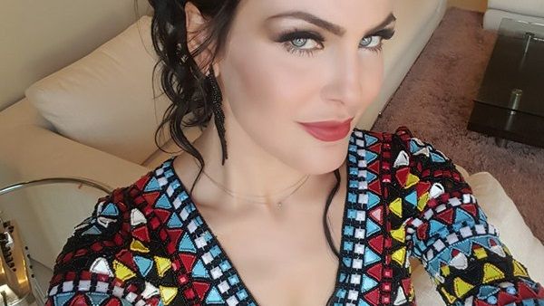 الفنانة التونسية دارين حداد