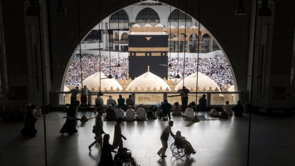 For foreigners visiting the Kingdom, it is important to be respectful to the religious holiday and aware of customary etiquette. (File photo)