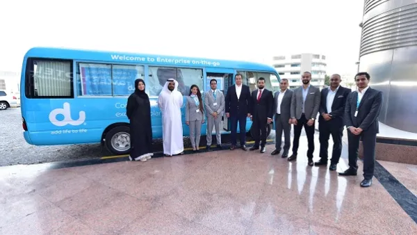 du Launches Business Mobile Centre_First Stop The Dubai Health Authority