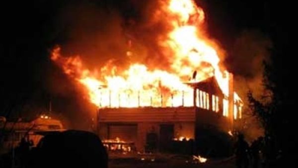 اربعة قتلى في حريق بمصر