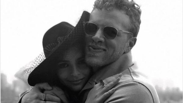 إميلي راتاجكوسكي وزوجها سبيستيان بير ماكلارد 