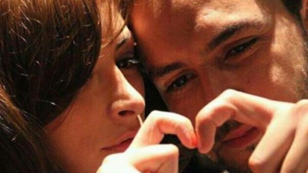 ديمة بياعة تكشف عن موعد زفافها