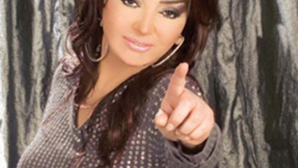 نبيلة عبيد