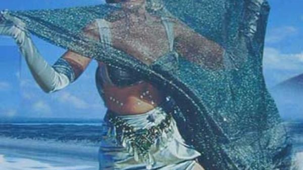 Yura sinking low feeling: as she lands herself in a spot of sandy strife