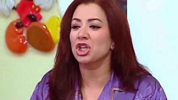الفنانة انتصار