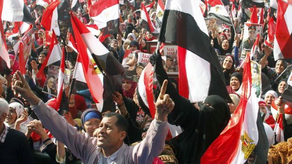 نازلين 25 يناير علشان... !