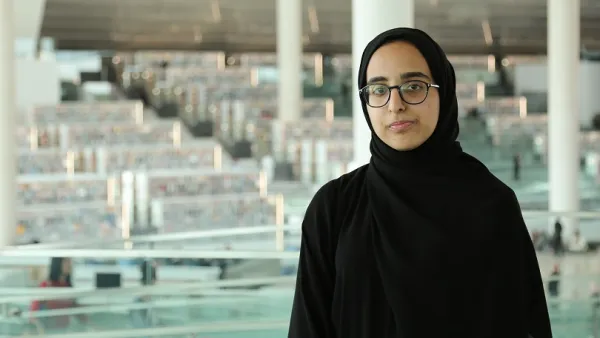 الطالبة القطرية الواعدة تقول إن فعاليات المكتبة ومصادرها المعرفية كان لها الفضل الأكبر في تفوقها الدراسي وتطوير مهاراتها الشخصية