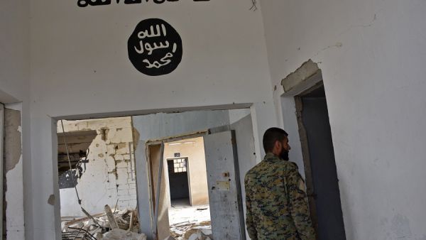 Rapid ISIS evacuation only leave the writings on the wall. (AFP/File Photo)	