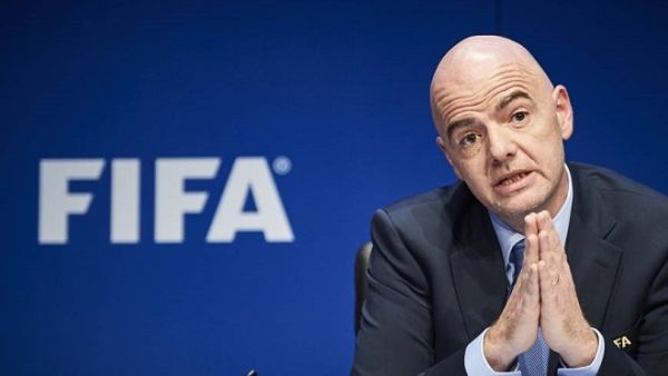 FIFA chief Gianni Infantino is confident the diplomatic crisis facing Qatar will not threaten the country's hosting of the 2022 World Cup. (AFP)