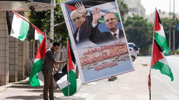 استعدادات على قدم وساق لاستقبال الحكومة الفلسطينية في غزة بعد انقطاع 