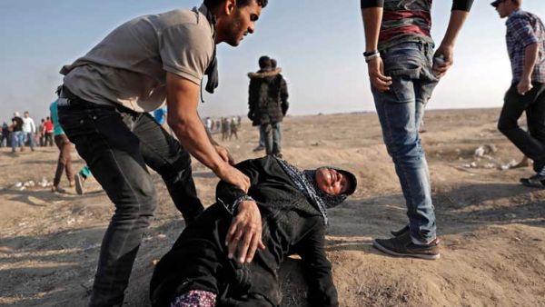  54 من جرحى المجزرة التي ارتكبها الجيش الإسرائيلي، الاثنين الماضي، هم في حالة “موت سريري”