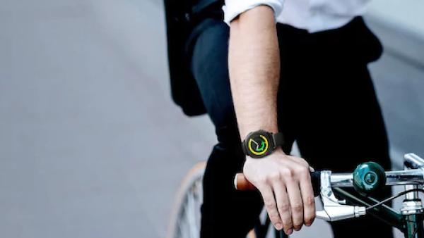 Samsung-Gear-Sport-smartwatch