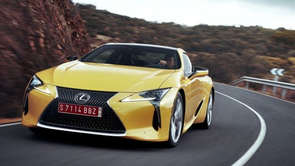 تمتلك لكزس محرك V8 سعة 5.0 لتر بقوّة 467 حصان، وتستخدمه حالياً في RC F