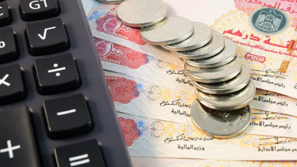 خطة أبوظبي تستهدف نمو الناتج المحلي الإجمالي للإمارة 4.5% في المتوسط سنوياً حتى العام 2020
