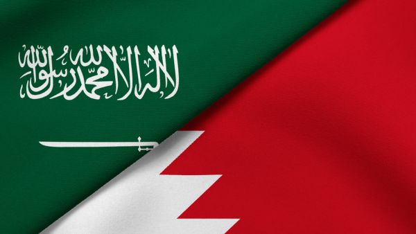السعودية والبحرين تدشنان خط أنابيب نفط بسعة 350 ألف برميل يومياً