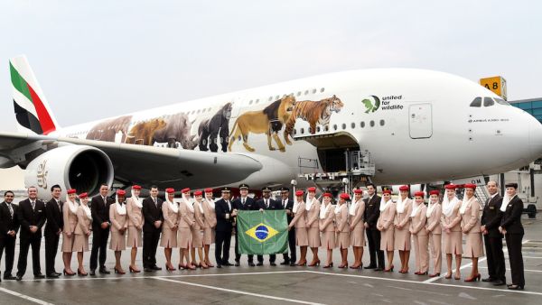 طيران الإمارات