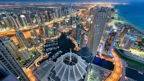 البنك الدولي يتوقع أن يحافظ اقتصاد الإمارات على وتيرة نمو مرتفعة حتى 2021