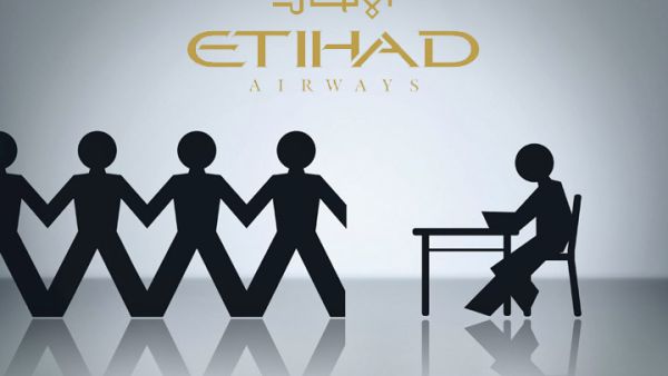 تعتزم الشركة إطلاق برامج جديدة متخصصة في الشؤون الحكومية، والتخطيط لشبكات الوجهات، والمنشآت واللوجستيات بهدف تنويع فرص العمل والتدريب التي توفرها للمواطنين الإماراتيين في جوانب العمل كافة بقطاع الطيران