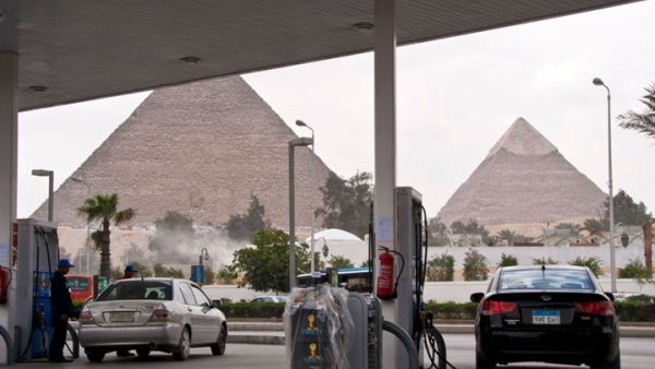 يأتي تحرك مصر نحو إنتاج الغاز الصخري في إطار مساعيها لمواجهة أسوأ أزمة طاقة منذ عقود مع تراجع إنتاج الغاز وارتفاع معدل الاستهلاك